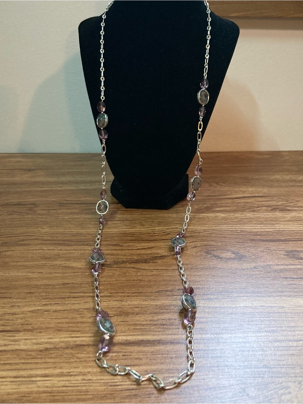 Silvertone Metal Chain & Purple Necklace 40”